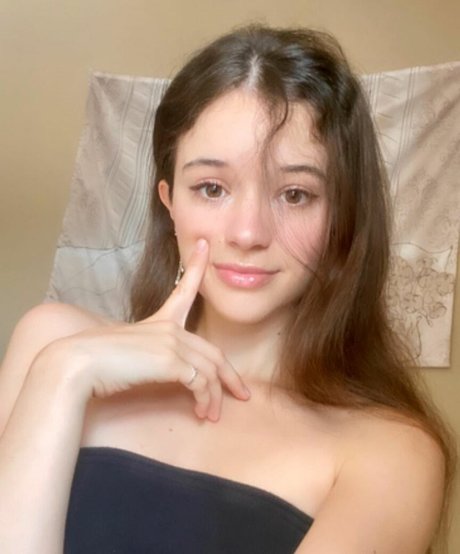 A Bit Rebecca star free archive