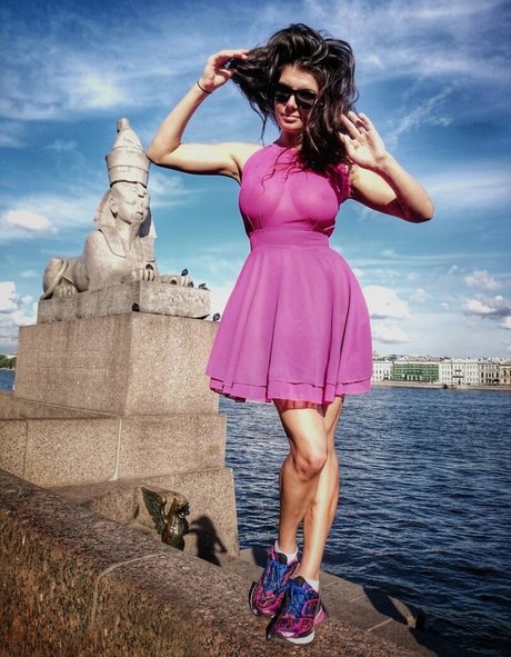 Swallowyoudown hd star photos