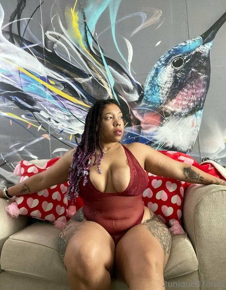 uniquesativa xxx star photo