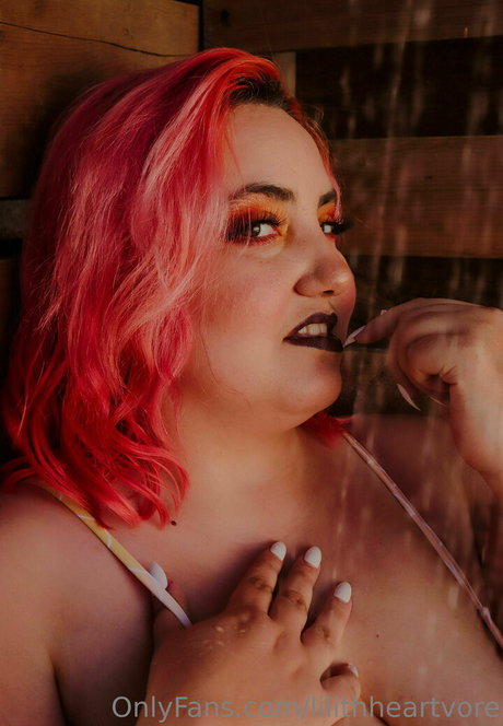 lilithheartvore model nice gallery