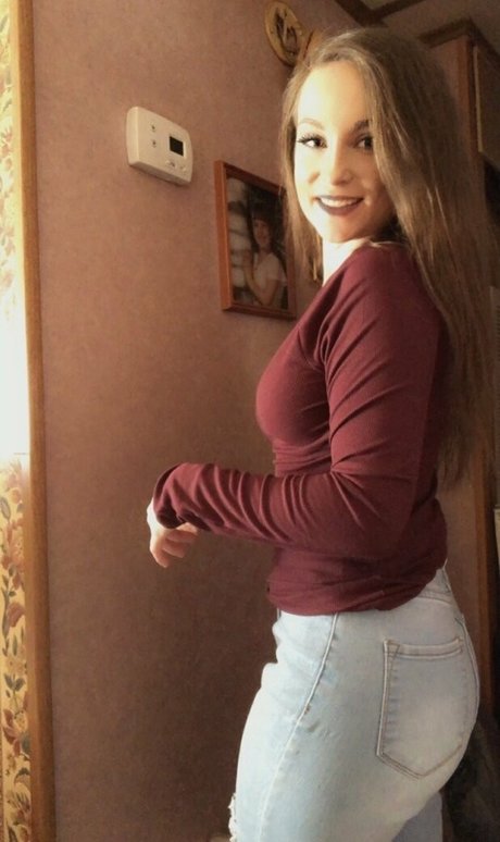 brunetteheadbaddie model art photo