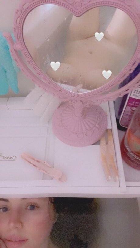 autumnvondoefree model hd pic