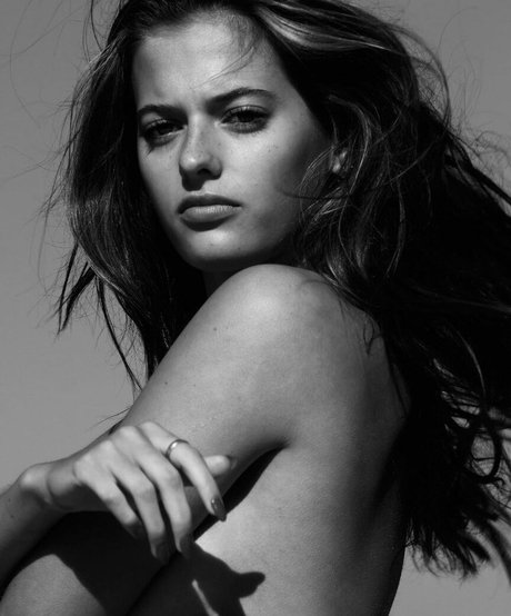 Taya Brooks beautiful pornstar photos