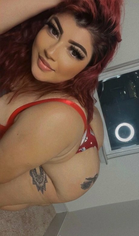 iamyummyyamss art model gallery