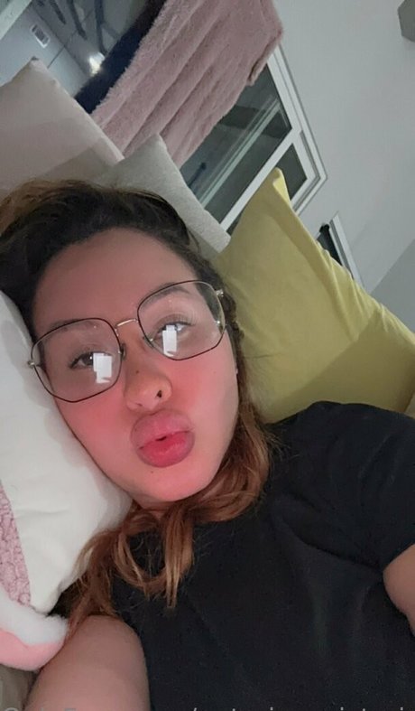 notoriousvictorious2 nude actress picture