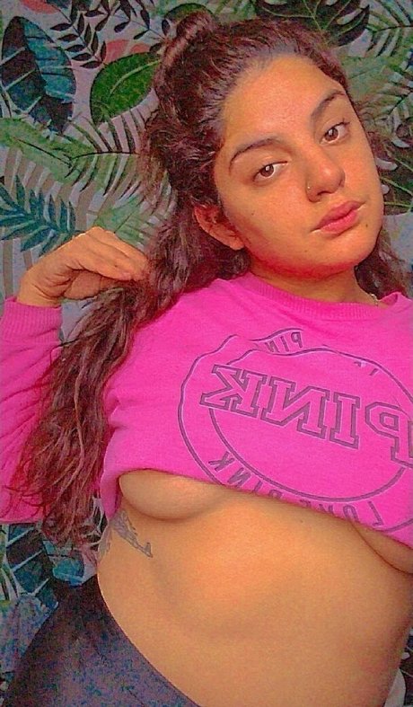 viperlatina model naked photo