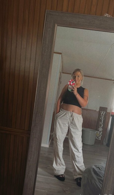 autumnb99 erotic star pic