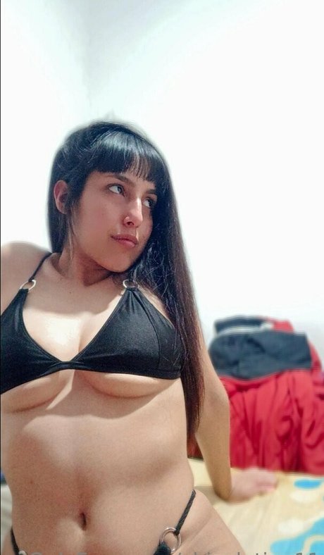 chicalatina11 Quick photo