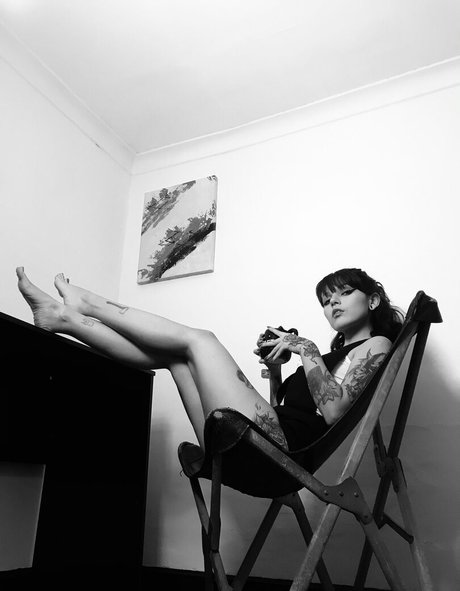 blvckchxrry star nudes img