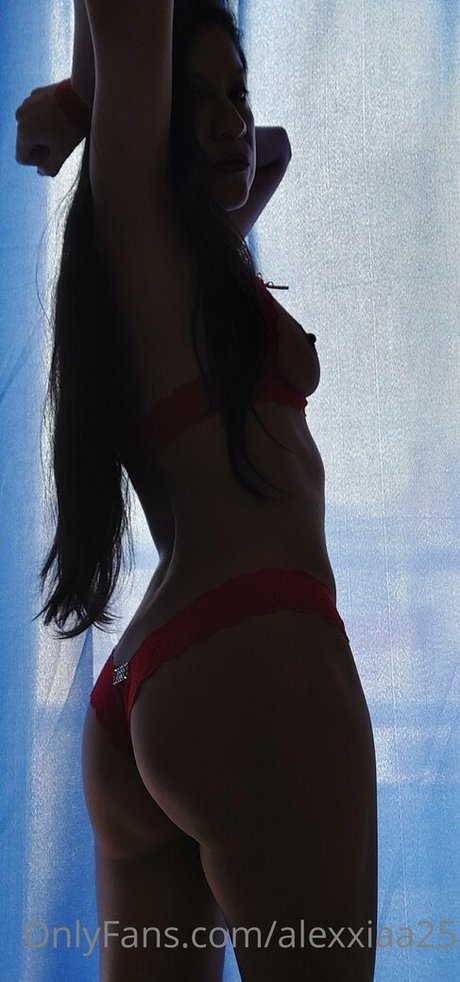 alexxiaa25 star erotic photo