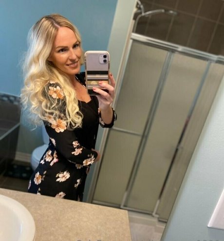 milf shower onlyfans free xxx photos