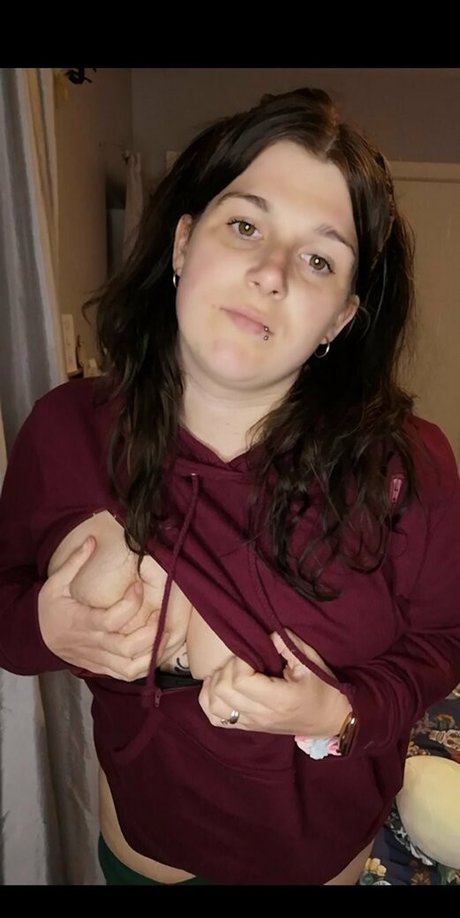 pregnantgothmama hot model galleries