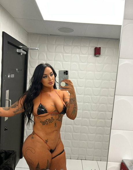 comedian onlyfans sexy naked archive