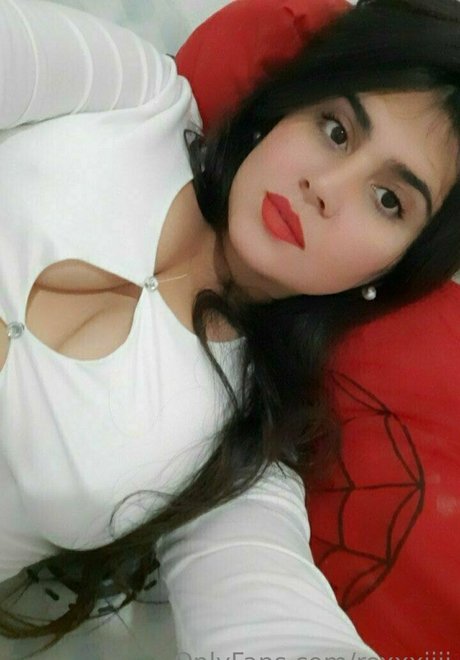 roxxxiiii model beautiful photos