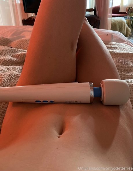 onlyodettefree hot model pics