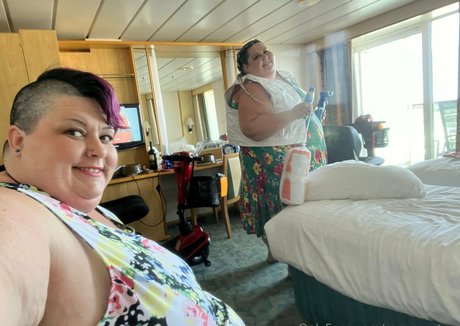 reenayestarr star beautiful archive