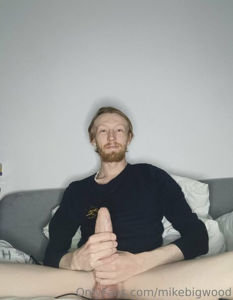 mikebigwood model nice pics