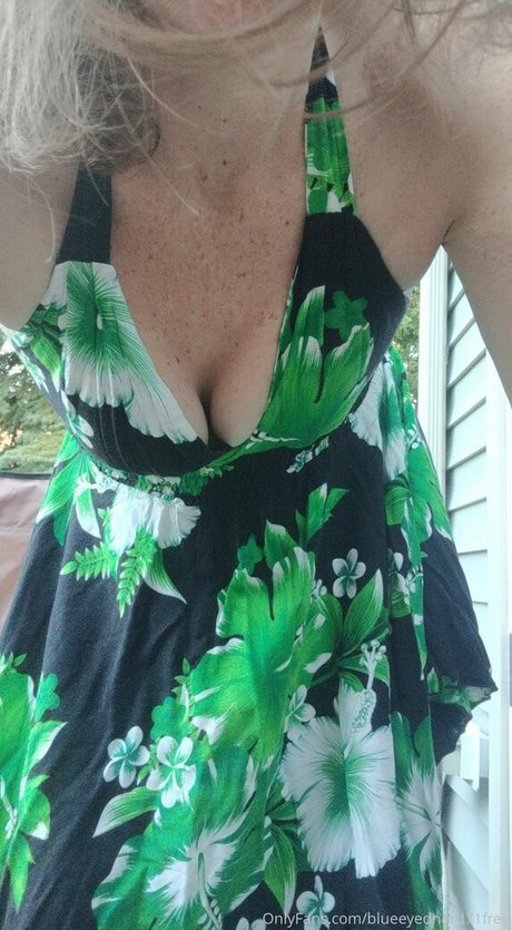 blueeyednerd71free Quick photo