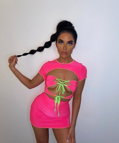 Emily Oldring star perfect pictures