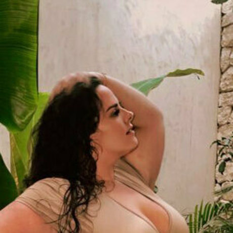 morganbehindthescenes high quality model pic