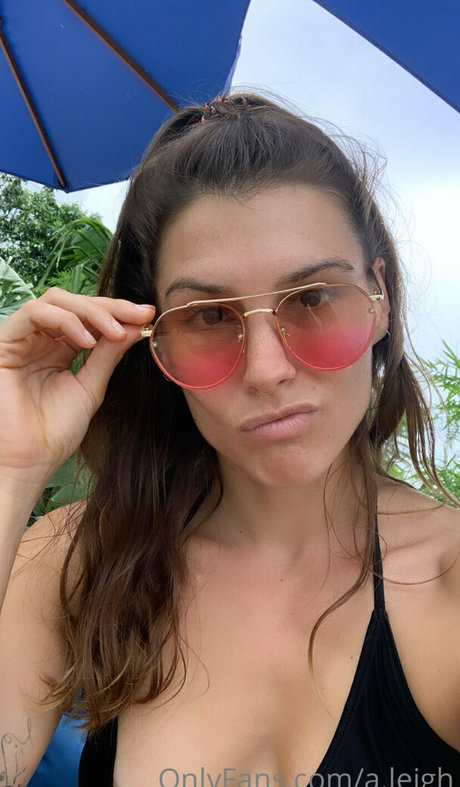 a leigh model pretty images