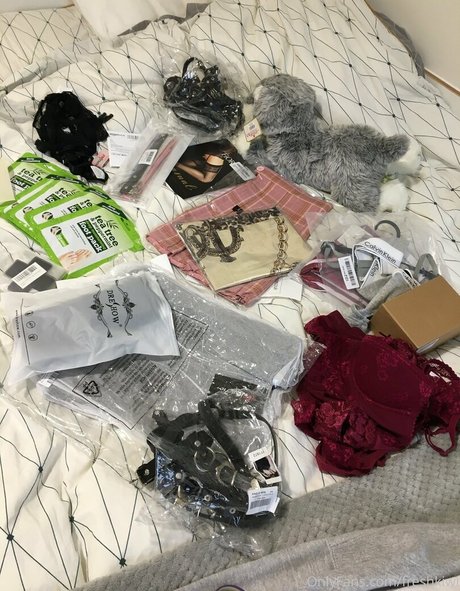 freshkiwi sex actress pictures