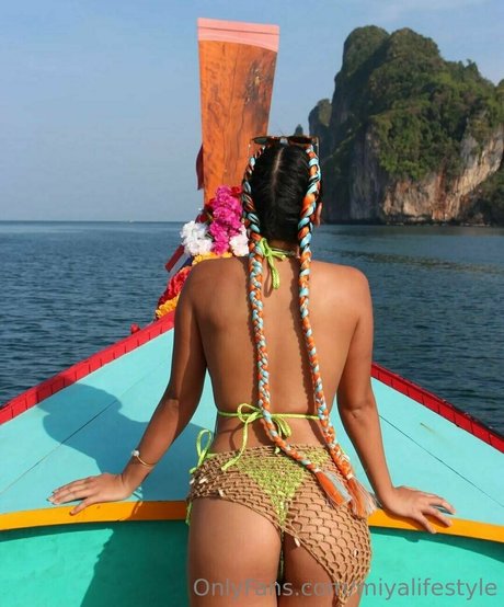 miyalifestyle star high quality photo