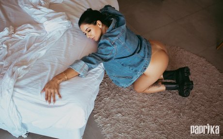 Paprika top actress gallery