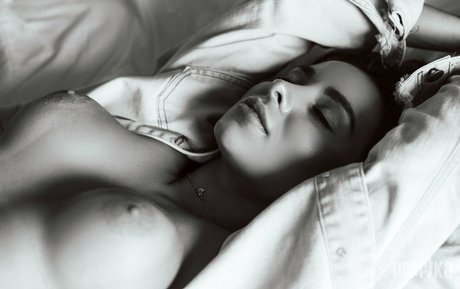 nerdy onlyfans exclusive images