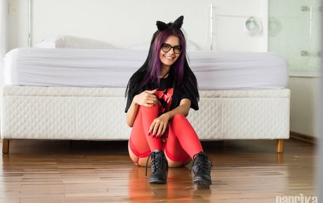 Paprika erotic model images