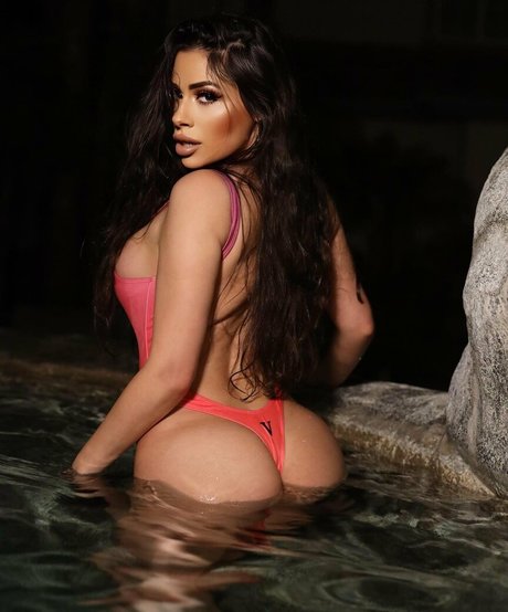 Alus nice actress gallery