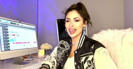 dripping wet pussy onlyfans free porn photo