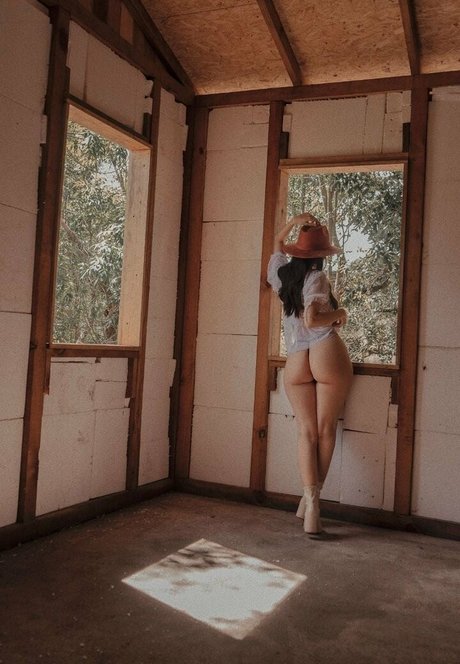 goth pawg onlyfans erotic photo