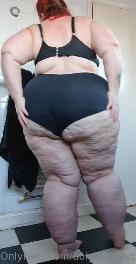 hooters onlyfans erotic pic