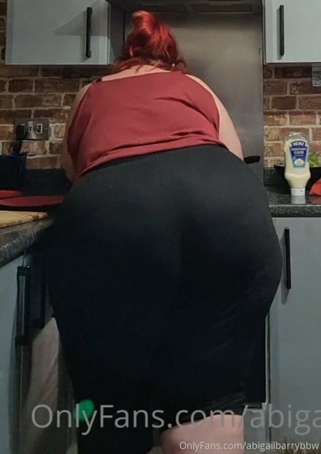 abigailbarrybbw art actress pictures