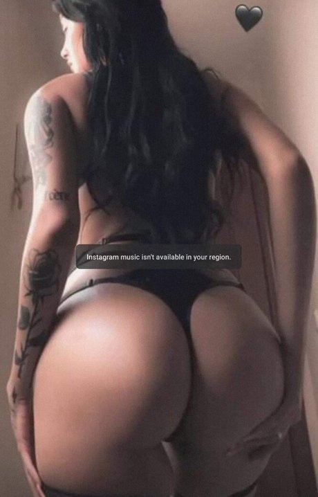 Paula Benitez model free galleries