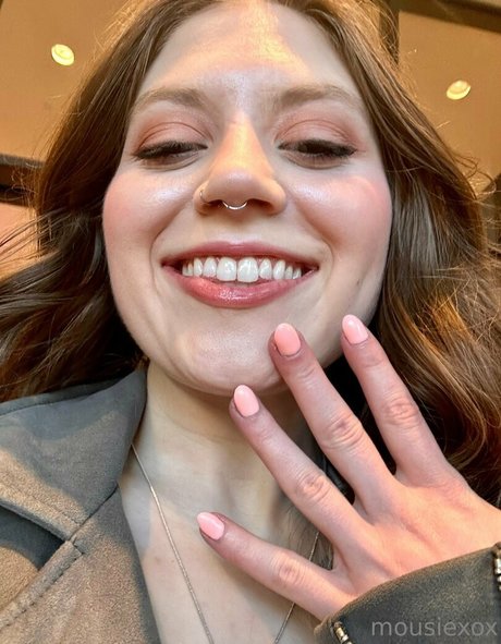 mousiexox top actress gallery