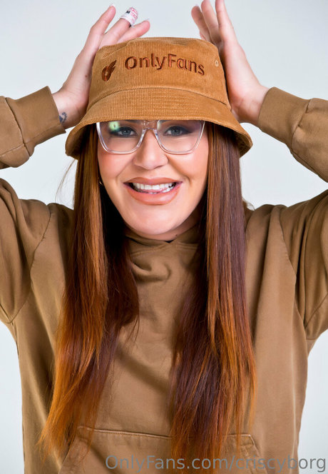 criscyborg model beautiful pics