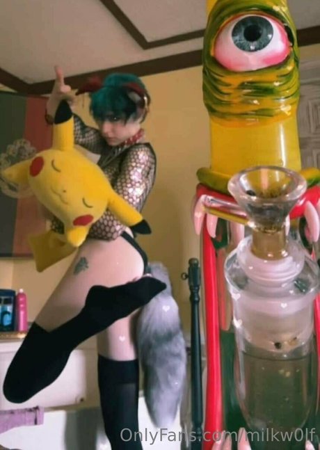 milkw0lf nice model images