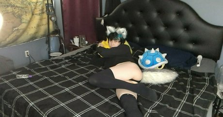 milkw0lf model top archive