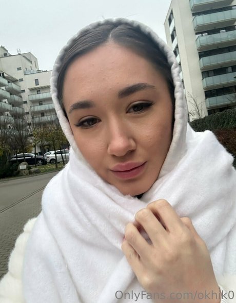 okhik0 art actress archive