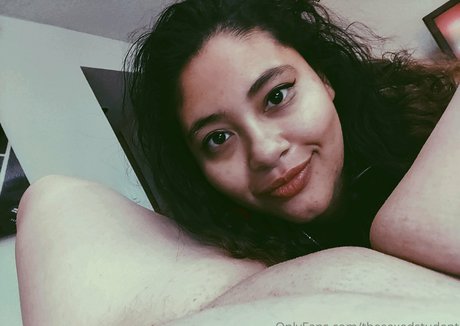 leonadelioness star free pic