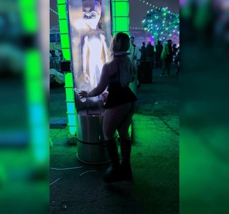 cheekywahmenfree pornstar art pictures