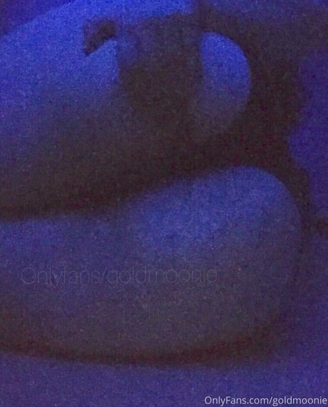 goldmoonie pornstar high quality pictures