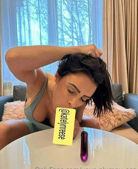 your plumpy ass model nice photos