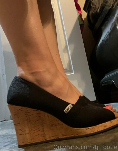 gay joi onlyfans erotic picture