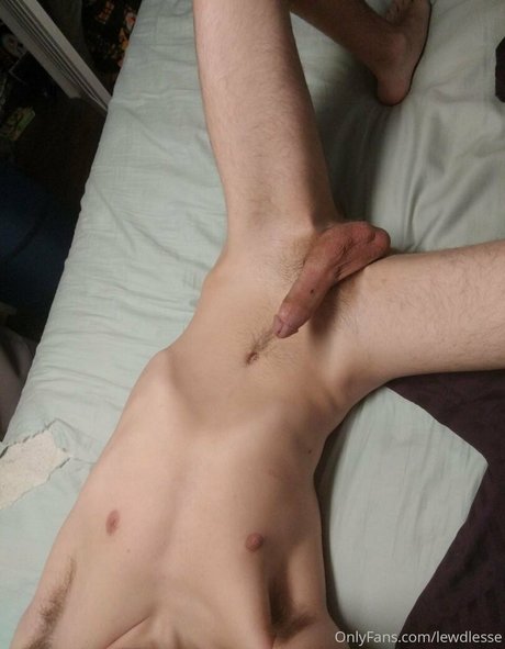 lewdlesse erotic star pictures