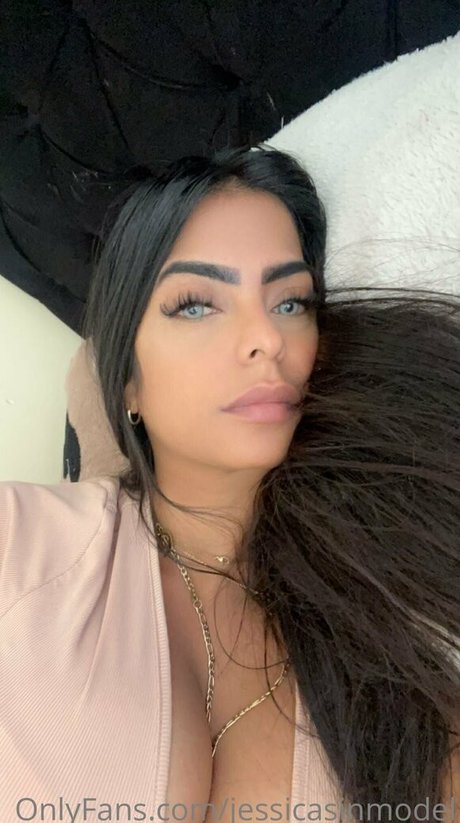 curvyjessy high quality actress image