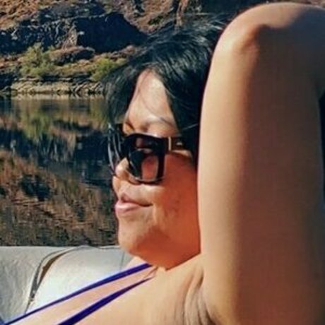 bustythaigirlx perfect model archive