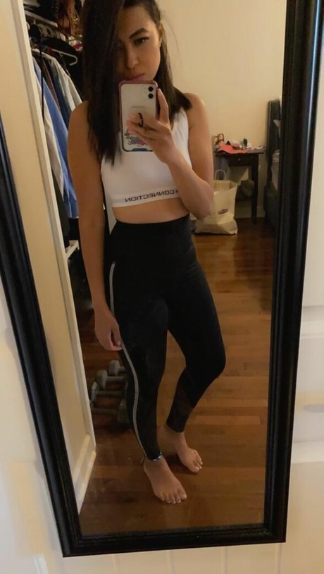 Randomsuburbanite Rose nude star photo